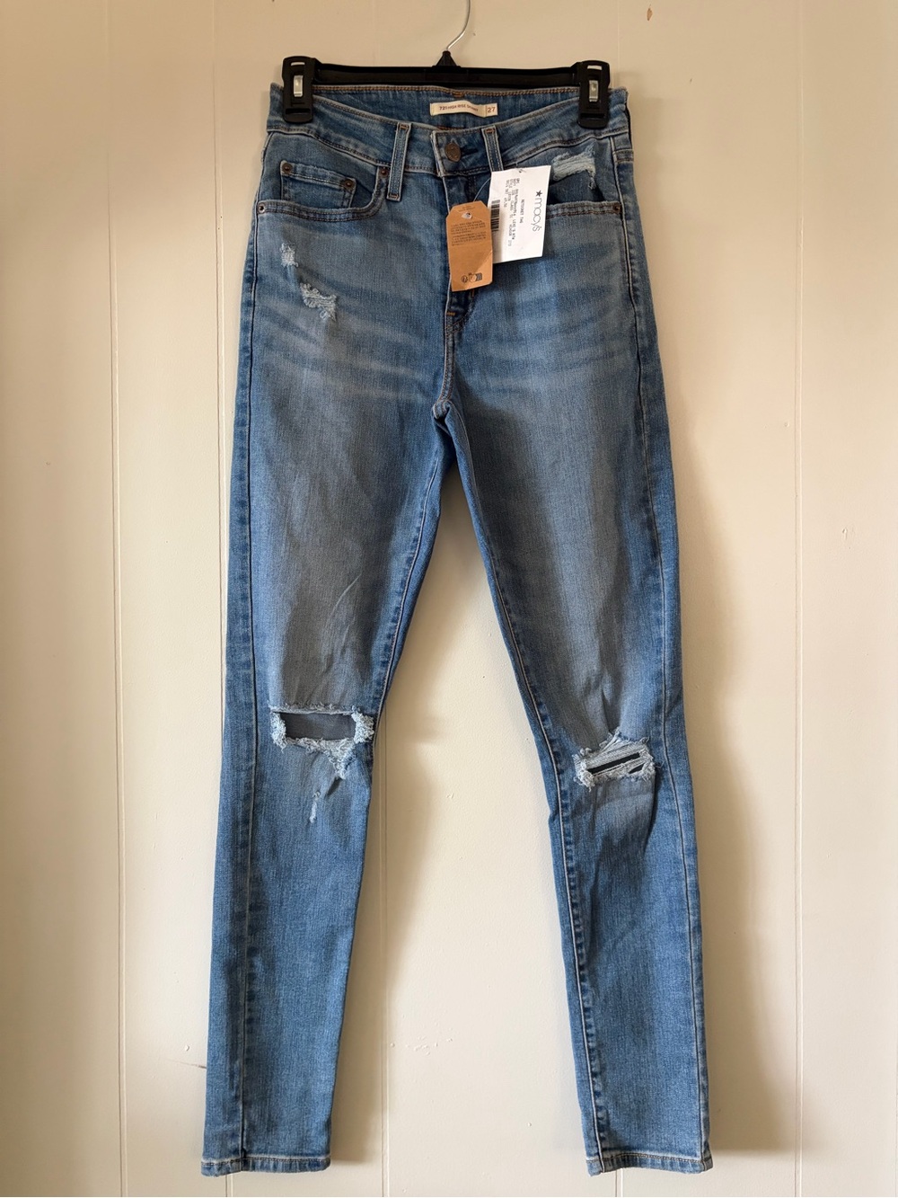 Levi's Women's 721 High-Rise Stretch Skinny
Jeans Size 4 (27)